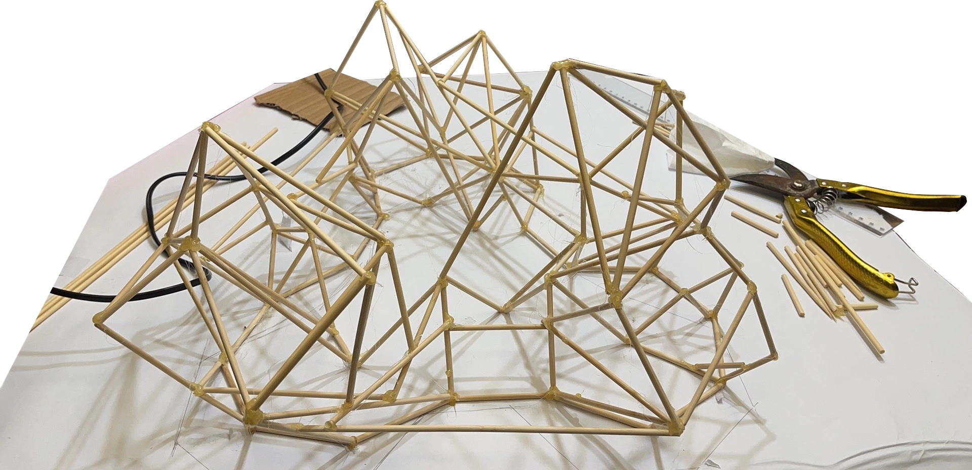 Frame and material experiment